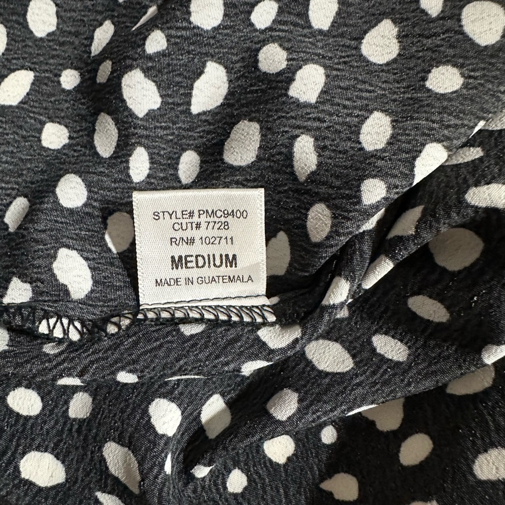 Gibson Black and White Dotted Blouse - Picture 6 of 7